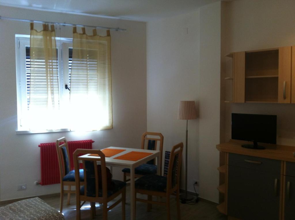 Casa Laurino In Centro A Bolzano - 4