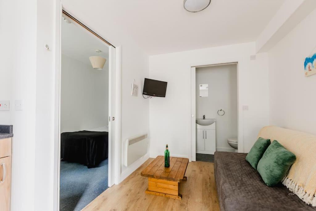 Withernsea Studio Apt & Sofa bed, Withernsea