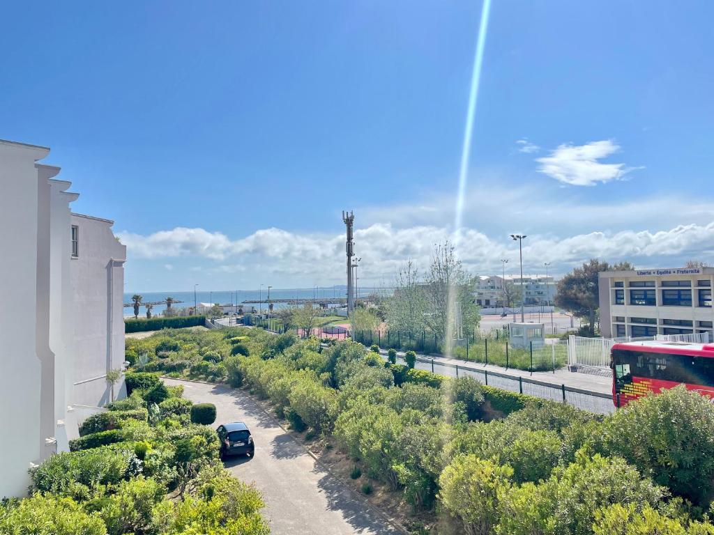 Studio lumineux avec cabine, parking privé, près de la plage - FR-1-338-590 - 1
