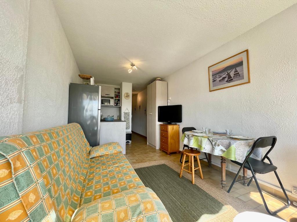 Studio lumineux avec cabine, parking privé, près de la plage - FR-1-338-590 - 2