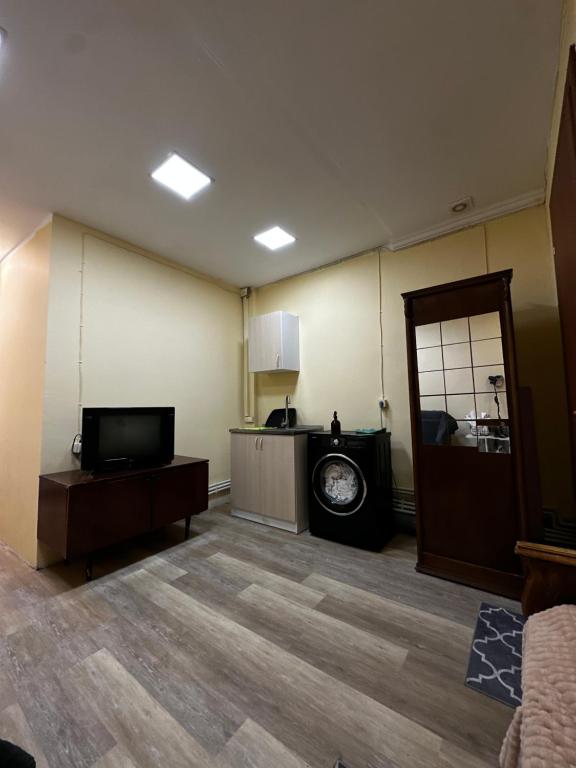 Vahe’s family guests house, Jerevan