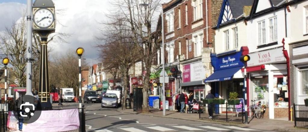 Higham park, Woodford