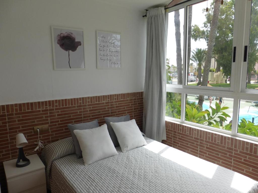 Lovely studio at 150 meters from the beach, Roquetas de Mar