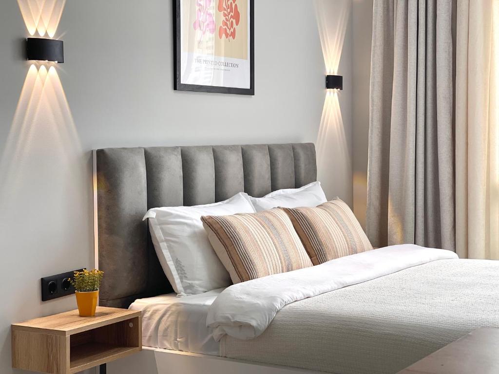 White Apartment on Shartava Avenue, Batumi