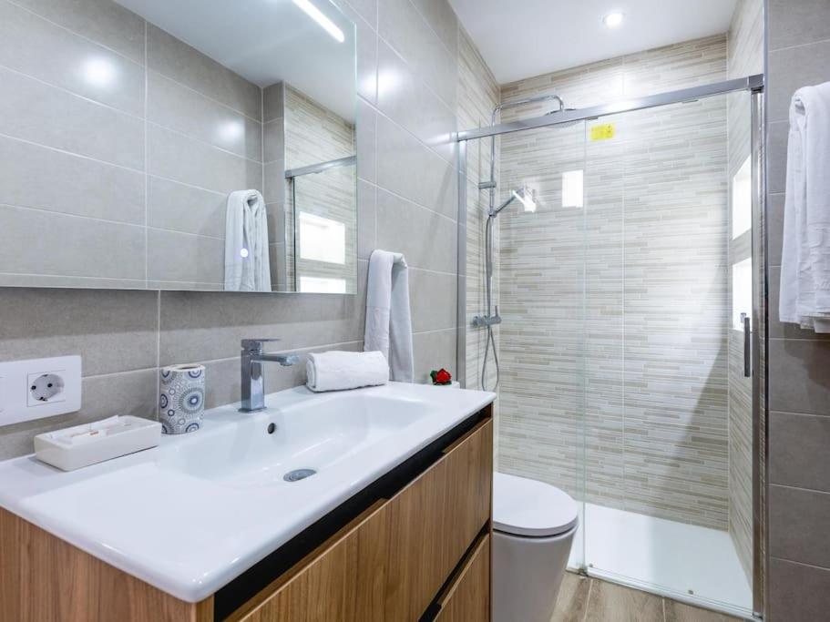 47 Amazing Primavera with Wifi, Terrace, Pool - 4