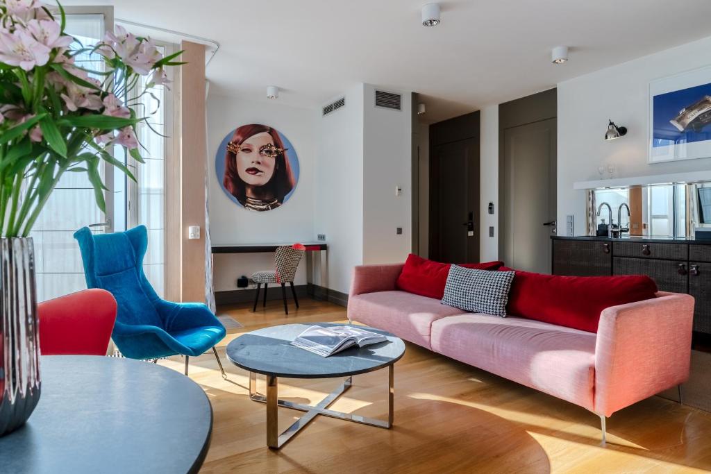 Warsaw H15 Boutique Hotel, Warsaw, a Member of Design Hotels Additional