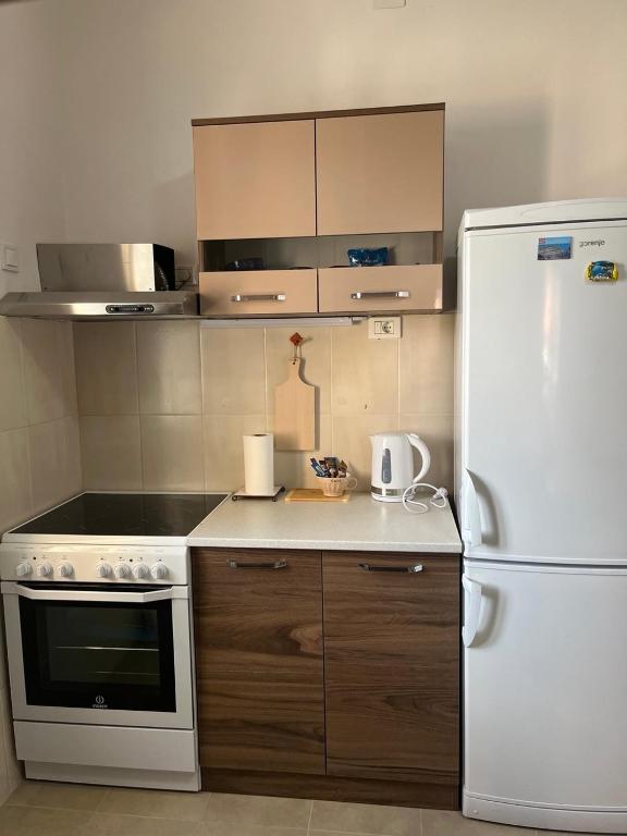 Apartman Katarina - Kanli Kula - 4