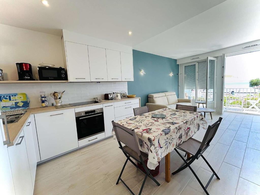 Appartement rénové face mer avec terrasse, 2 pièces, 3 couchages à La Baule - FR-1-245-193 - 3