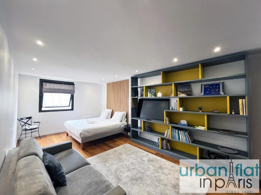 Urban Flat 168 - Spacious 1-Bedroom Apartment in Paris - 2