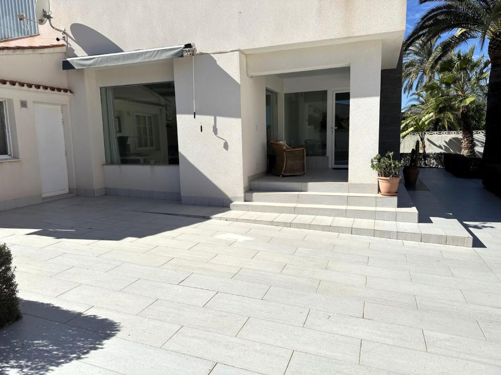 Mercuri Albir con piscina privada - 4