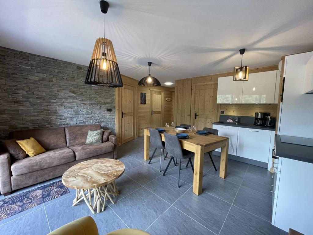 Appartement 4 personnes de standing au coeur du village - 1