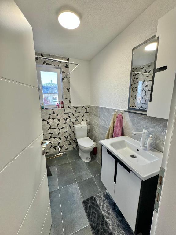 Room Ejna 1 - 4