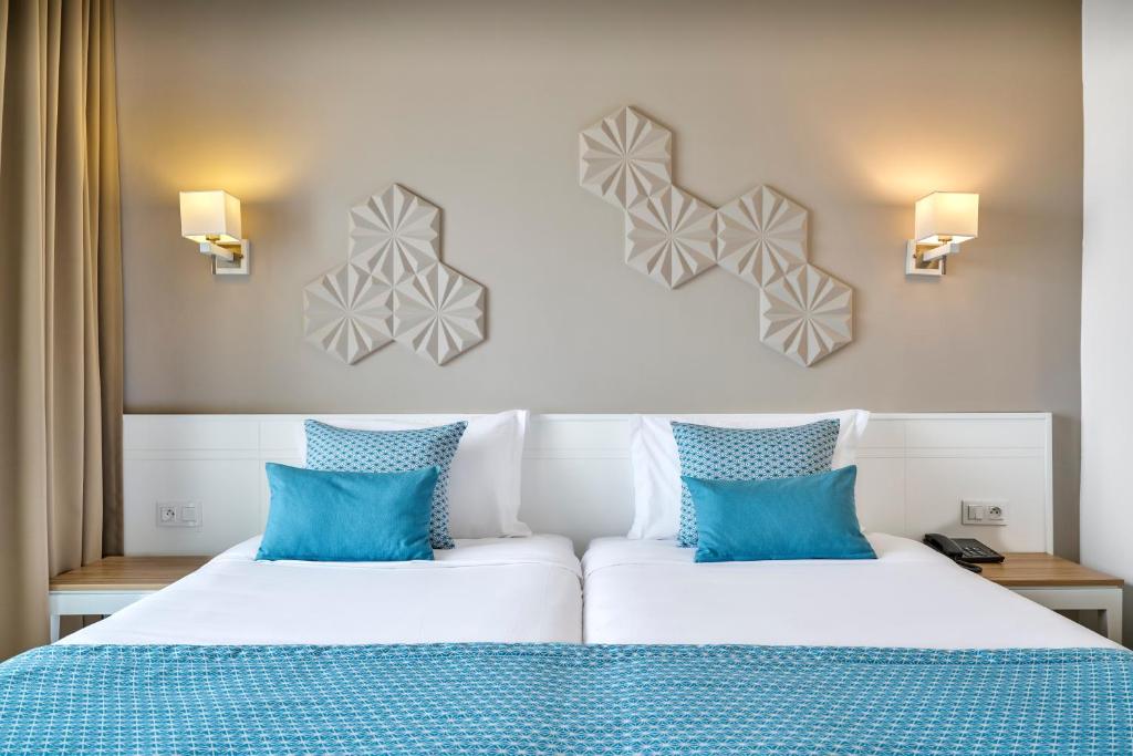 Nozha Beach Resort & Spa — Hotel rooms in Hammamet, Nabeul