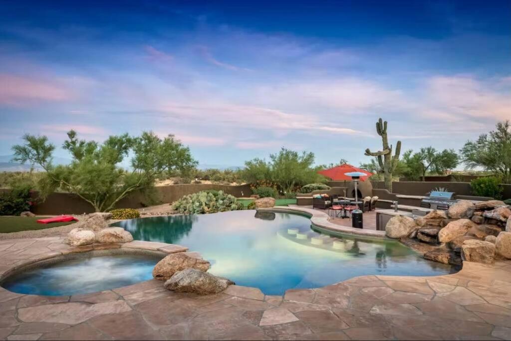 Desert Calm - North Scottsdale Four Bedroom Pool and Spa, Scottsdale