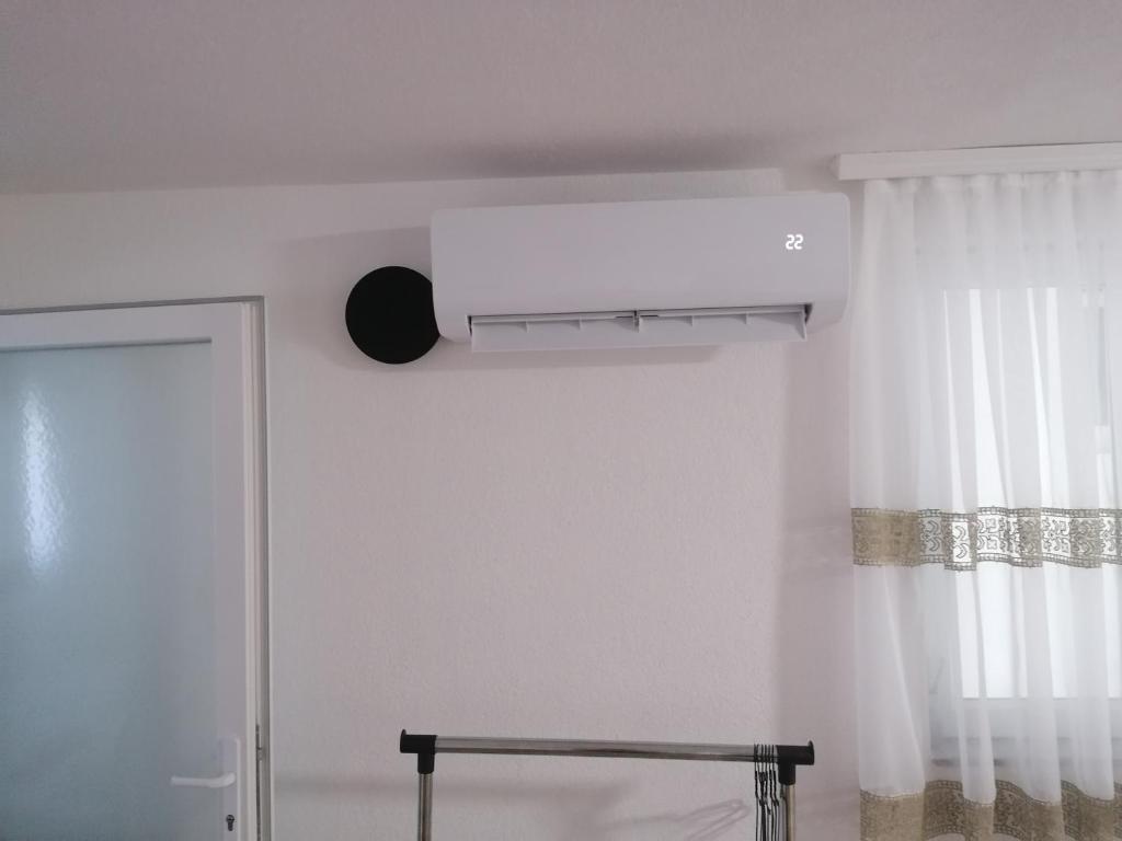 Apartman Royal sa GARAŽOM i KLIMOM - 5