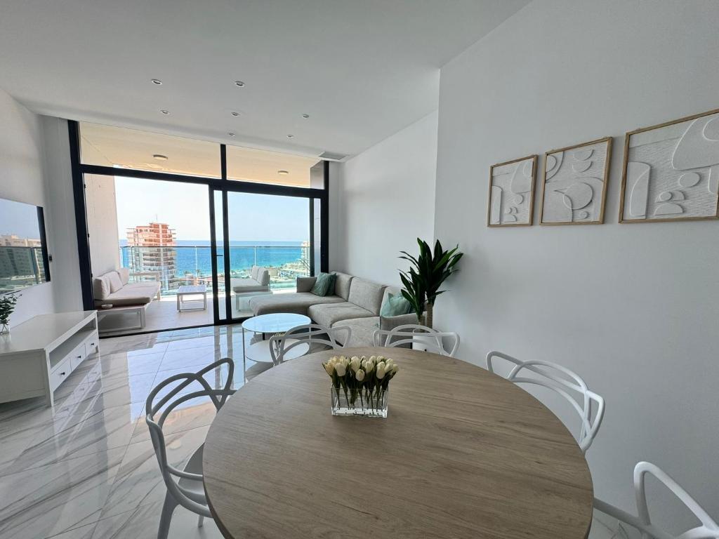 Sunset Drive I by Terreta Rentals, Benidorm