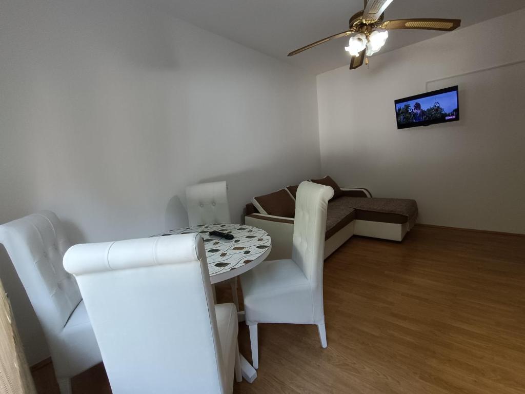 Apartmani Trifunović 2 - 4