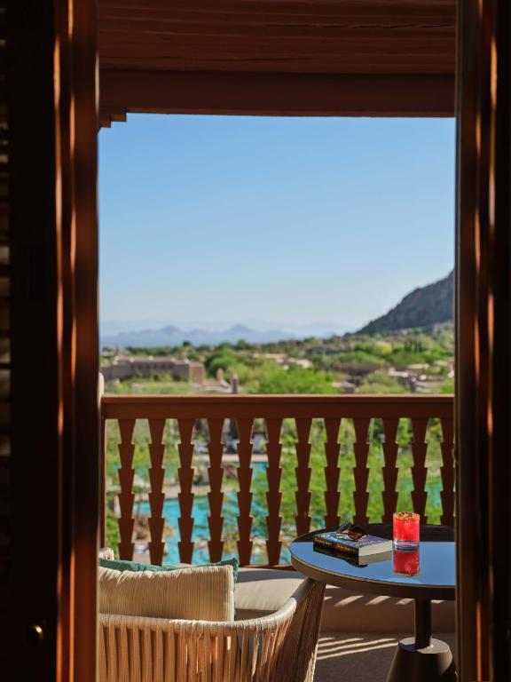 Four Seasons Resorts Scottsdale at Troon North