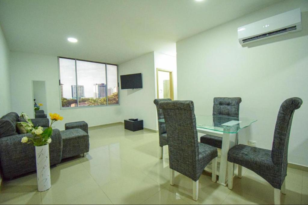 Modern Stay at Salome Apartments - 3