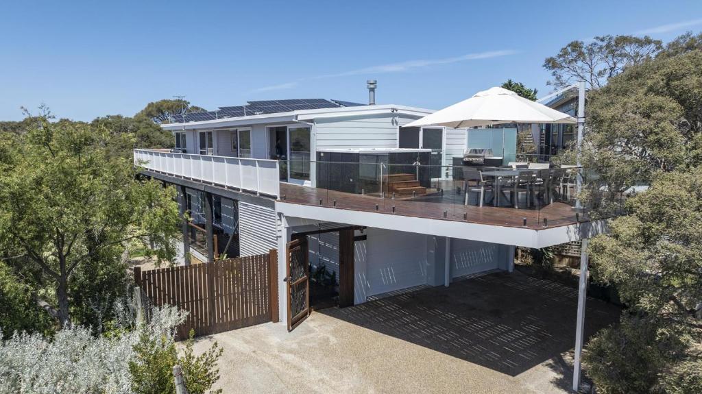 Style In Sorrento - Bay Views, Spa, Snooker, Beach, Sorrento