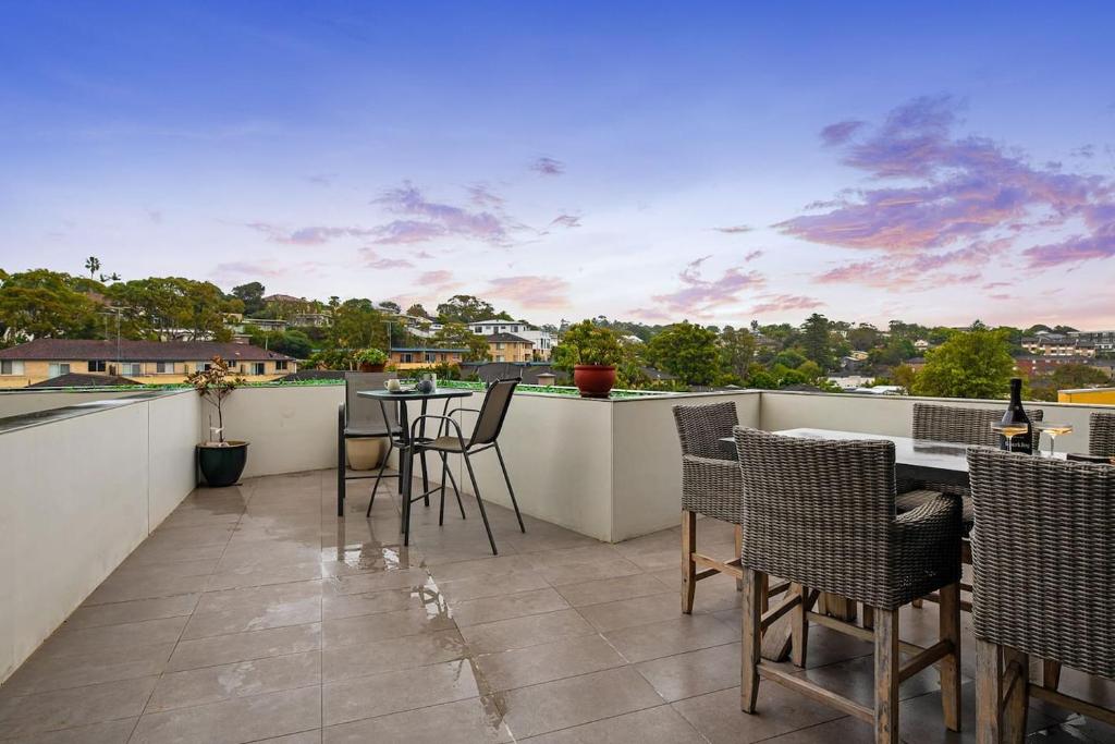 Dee Why Sky High - A Radiant Coastal Couples' Refuge, Deewhy