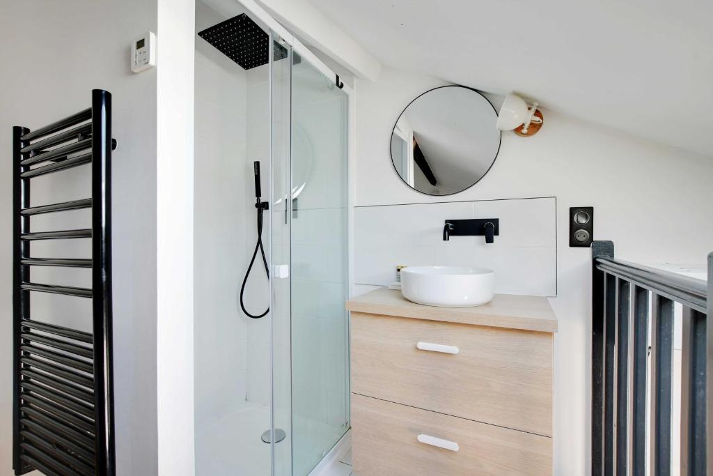 Charming apt with ac -Rue des Archives- le marais - 5