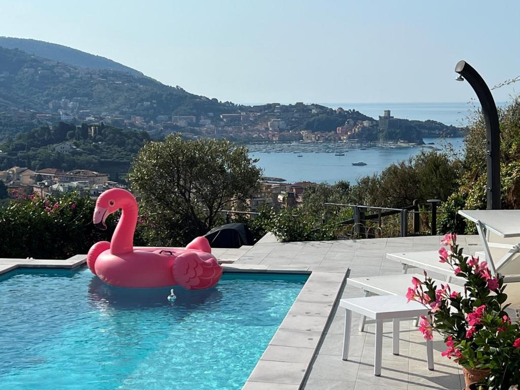 Penthouse Paradiso with Private Pool - mytouristhome - 1