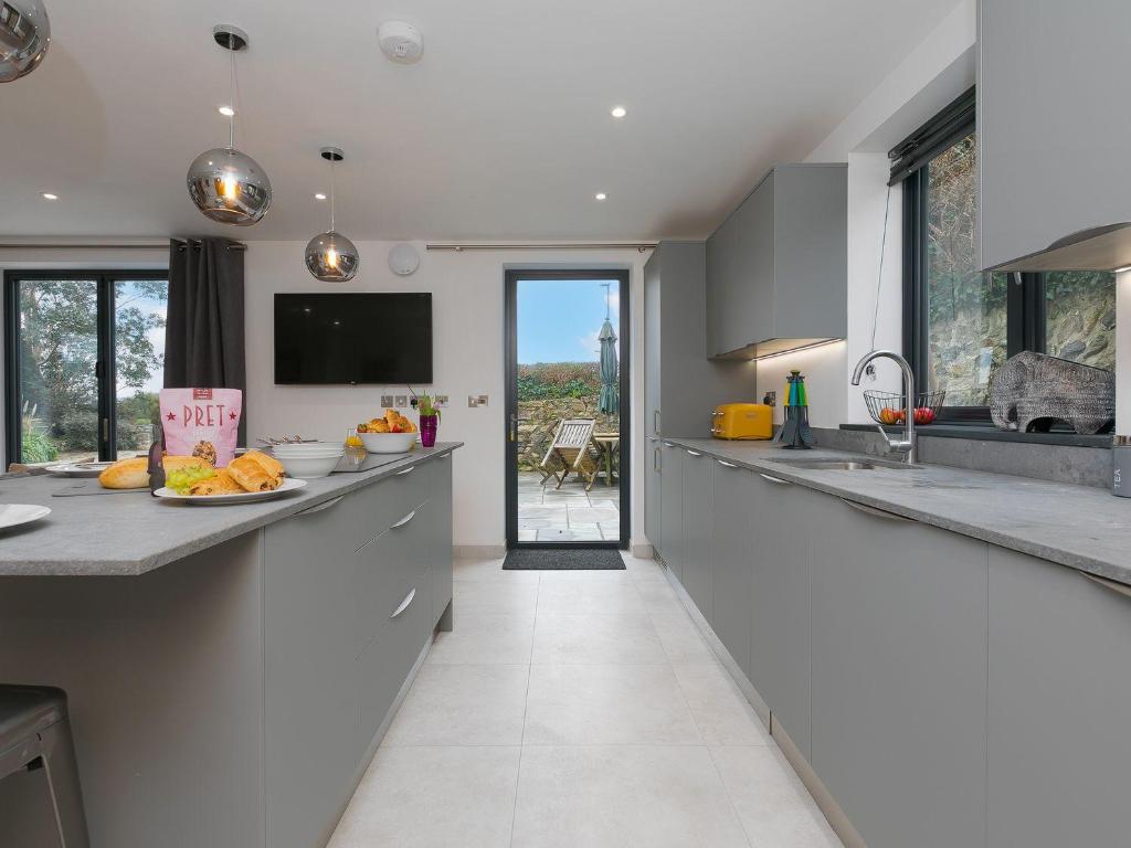 Nova Cottage, St Ives photo 8