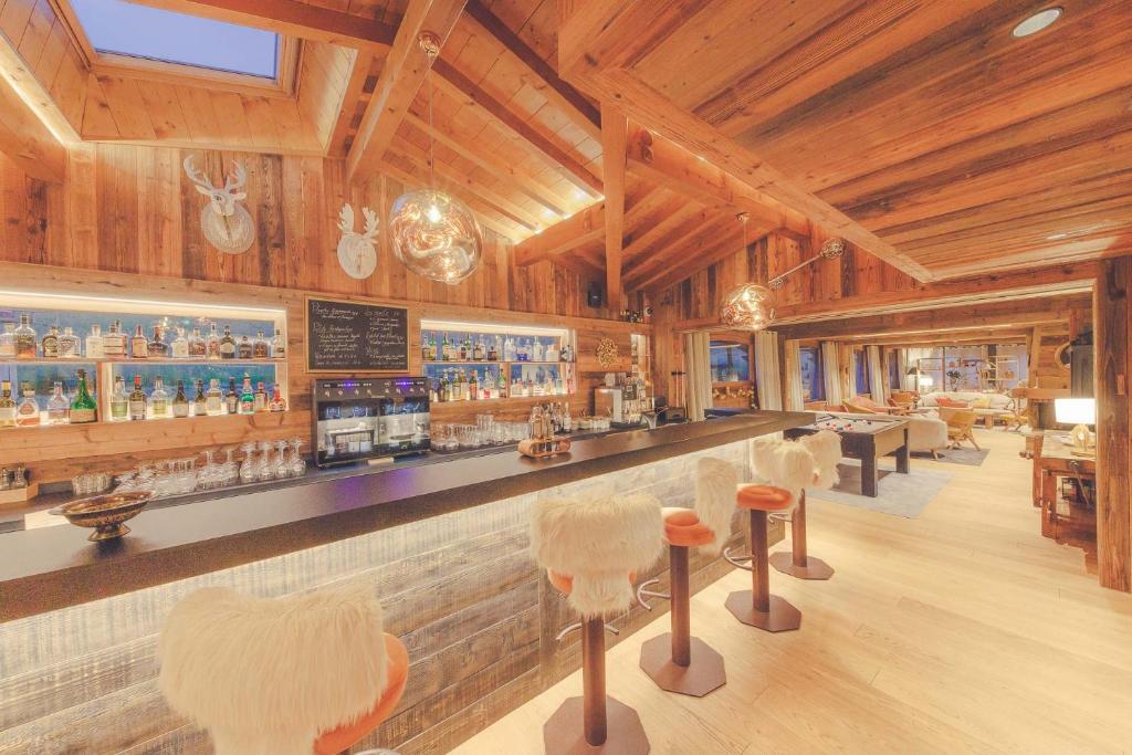 Bar/lounge