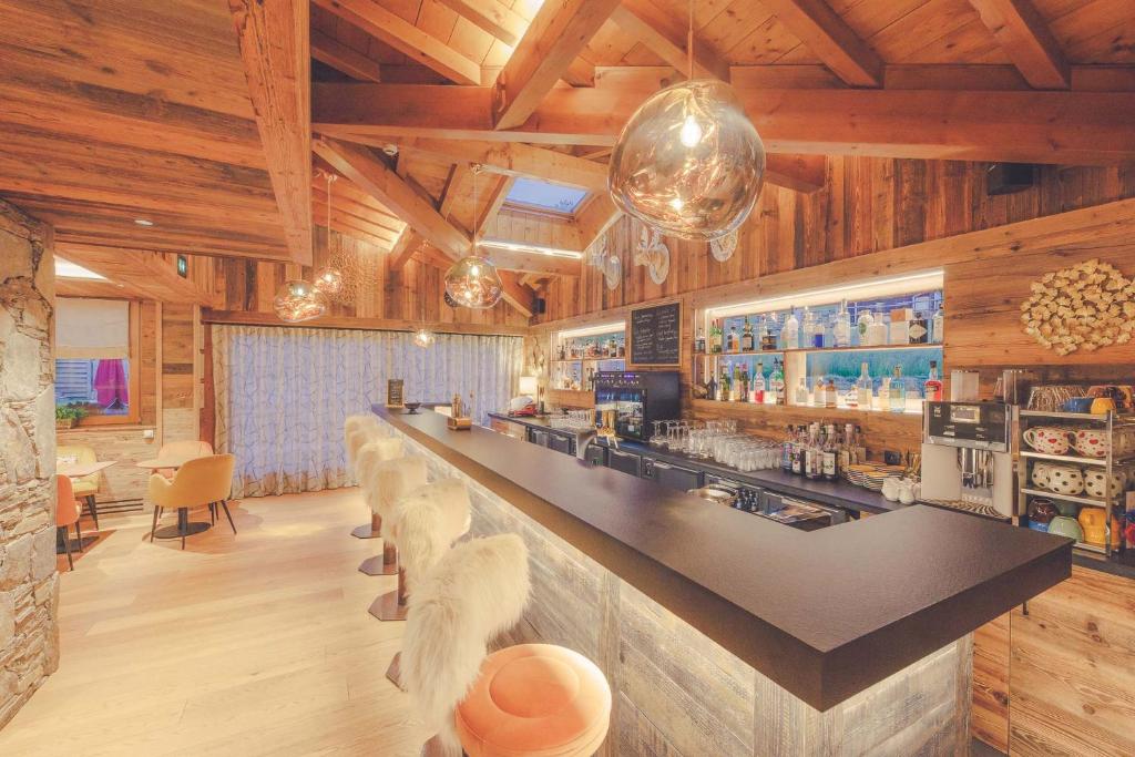 Bar/lounge