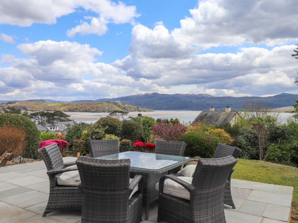 Bro Gwylan, Porthmadog