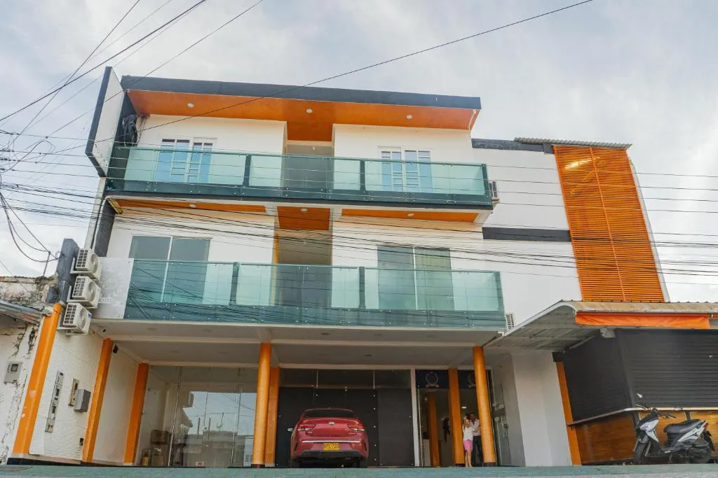 Hotel Cima Real，位于阿劳卡的酒店