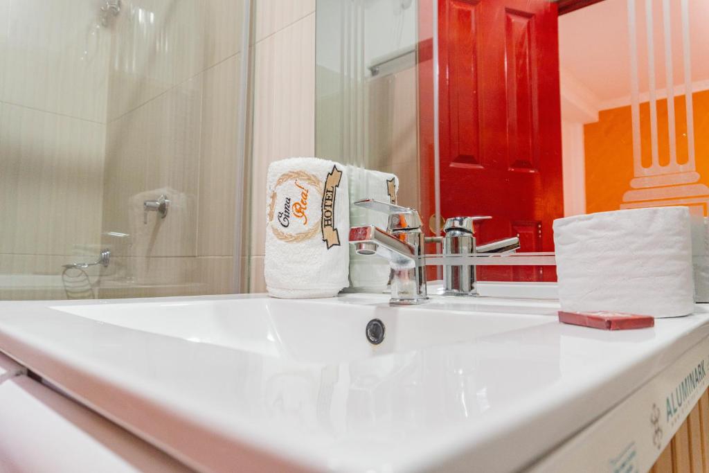 Hotel Cima Real - 4