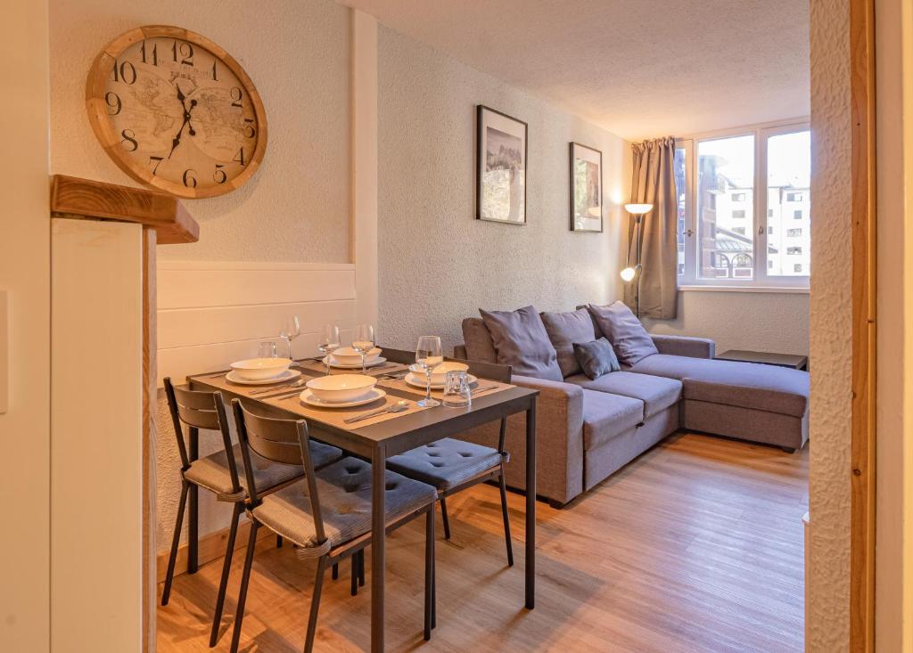 Apartment Jonquille 2C - Chamonix Peaks Getaway - 3