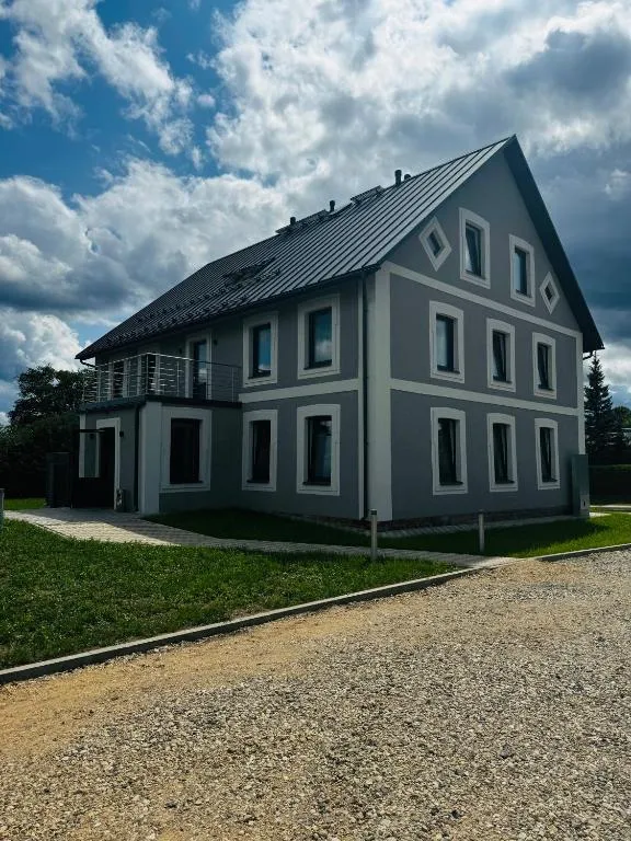 Raina 28 apartment, Hotel in Madona