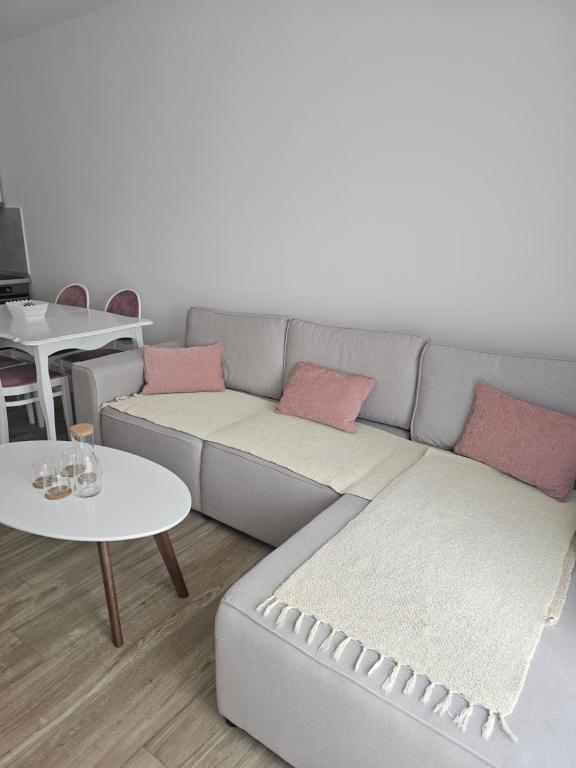 SOL Apartment - 4