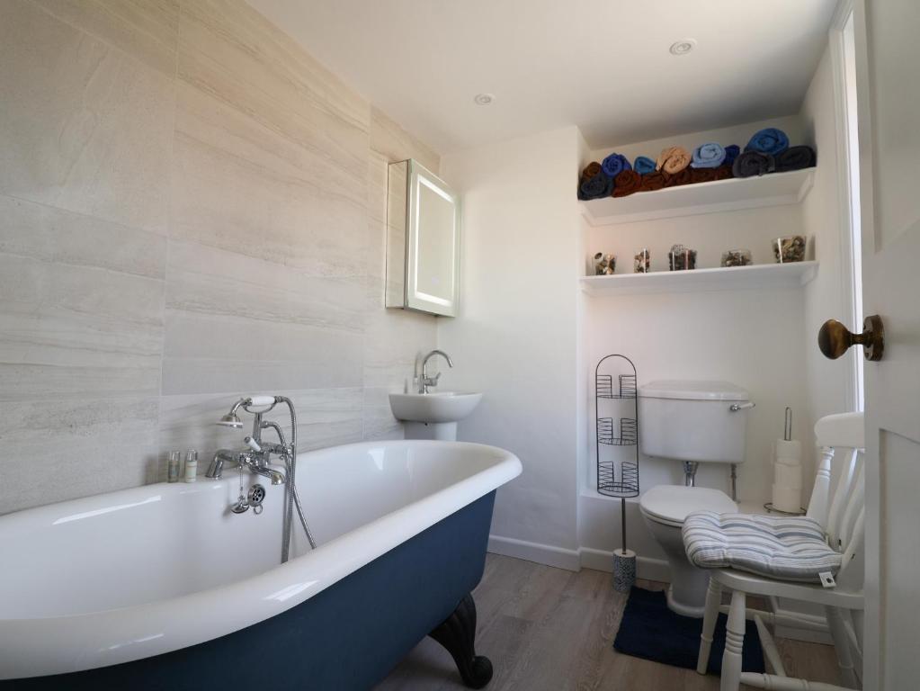 Old Harbour Townhouse photo 3