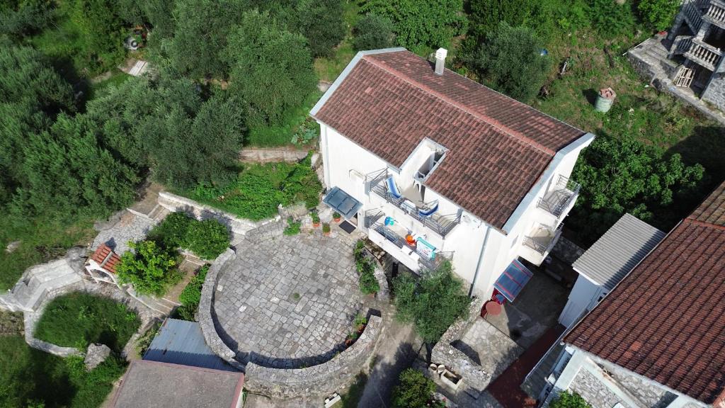 Stone Circle Apartments - 3