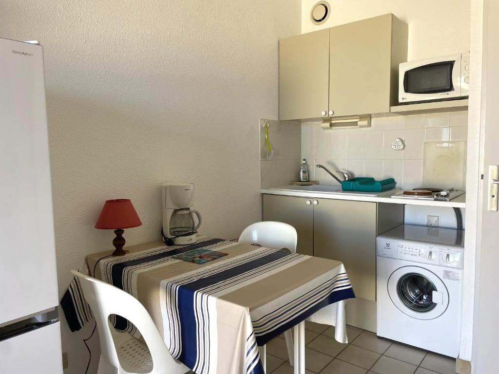 Studio calme avec terrasse et parking à Banyuls-sur-Mer - FR-1-309-87 - 3