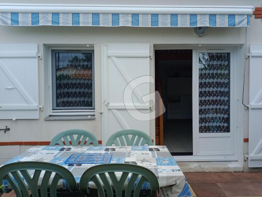 Pavillon 5 pers. avec piscine, à 200m de la plage à La Tranche-sur-Mer - FR-1-194-422 - 1
