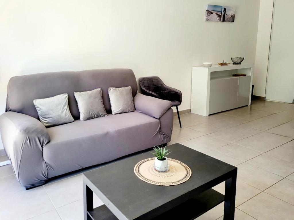 Canet-en-Roussillon: T3 moderne, RDC, 4 pers, piscine, garage, proche mer - FR-1-794-156 - 4