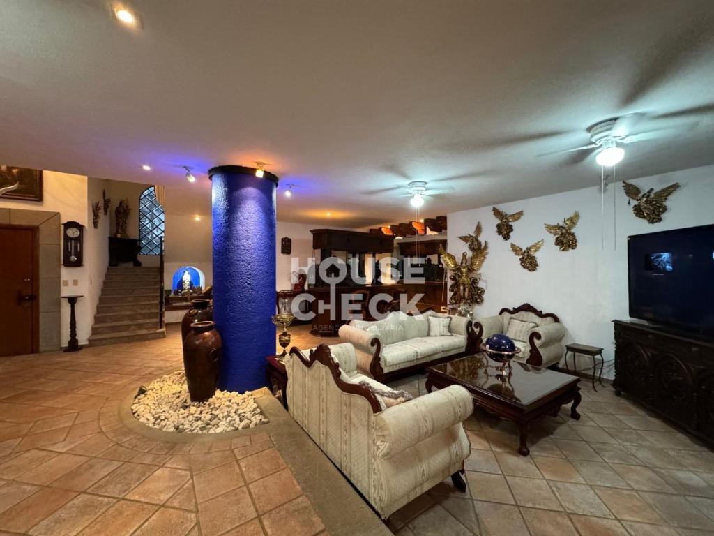 Casa Toltecas, Texcalpan