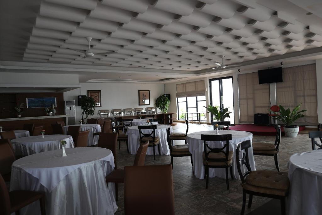 Beth Kasegaran Theresia Hotel