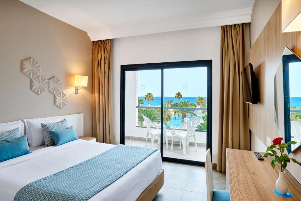 Nozha Beach Resort & Spa — Hotel rooms in Hammamet, Nabeul