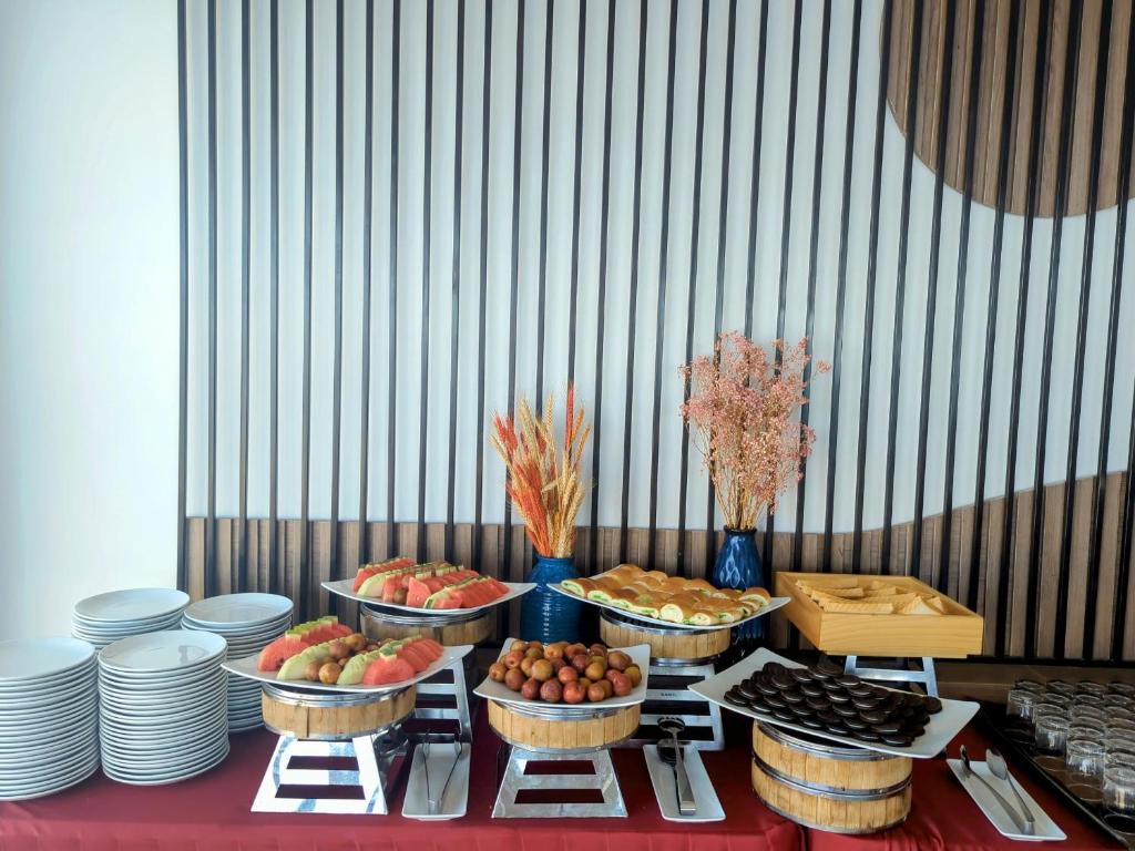 Đồ ăn và thức uống