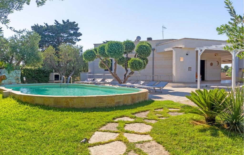 Stunning Home In Carovigno With Wifi, Carovigno