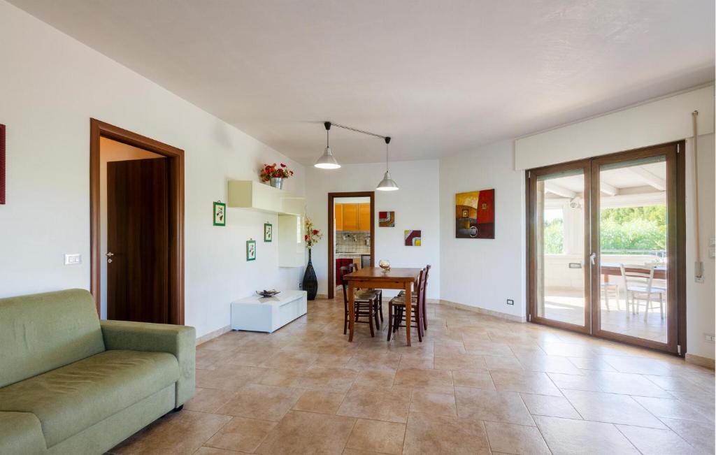 Stunning Home In Carovigno With Wifi - 3