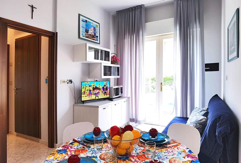 Villa Paola, ground-floor flat, with free Wi-fi, parking, terrace, beach and town centre within walking distance - 3