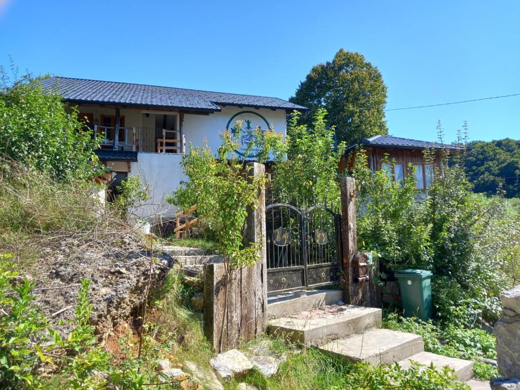 Mirsando, Kulen Vakuf