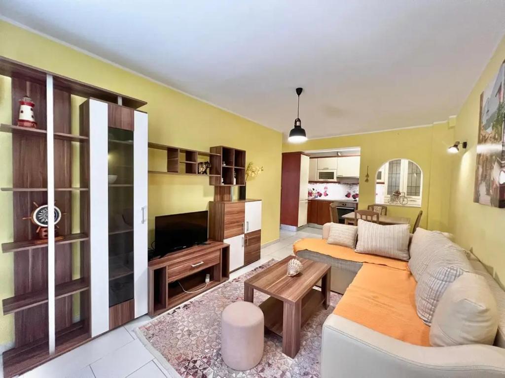 Matija i Luka, Bijela